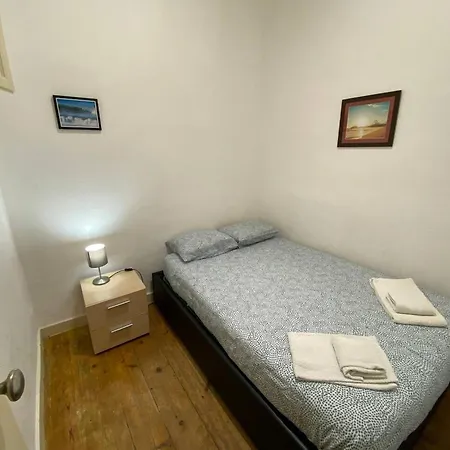 Charming In With Terrace 55m²